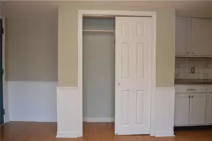 31 Devereux Ave, Providence, RI 02909 - Photo 6