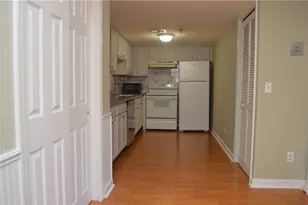 31 Devereux Ave, Providence, RI 02909 - Photo 2