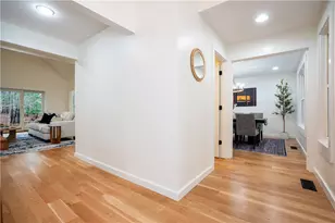 247 Glen Hill Dr, North Kingstown, RI 02874 - Photo 16