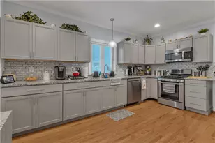 70 W Park Pl, Woonsocket, RI 02895 - Photo 6