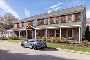 14 Clinton Ave, Jamestown, RI 02835 - Photo 4