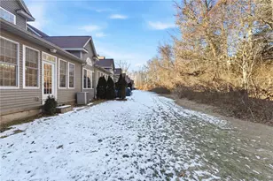 315 Old River Rd, Lincoln, RI 02838 - Photo 42