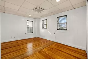 154 Summit St, Pawtucket, RI 02860 - Photo 14