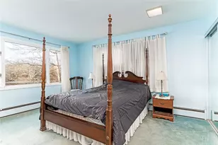 160 Oakwoods Dr, South Kingstown, RI 02879 - Photo 22