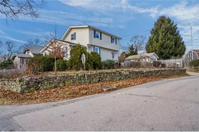 12 Vintner Avenue, East Providence, RI 02915 - Photo 20