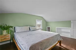 12 Vintner Ave, East Providence, RI 02915 - Photo 16