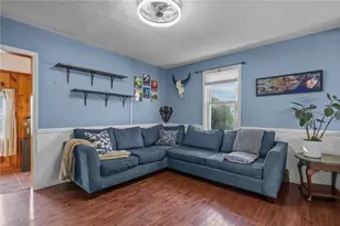 12 Vintner Ave, East Providence, RI 02915 - Photo 8