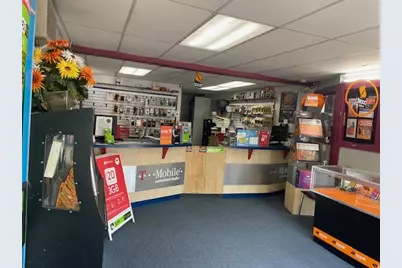 363 Smithfield Avenue, Pawtucket, RI 02860 - Photo 4