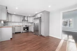 2 Sandalwood Ct, Coventry, RI 02816 - Photo 6