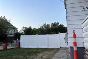 69 Whipple Ave, Cranston, RI 02920 - Photo 2