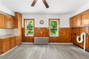 1875 Smith St, North Providence, RI 02911 - Photo 10