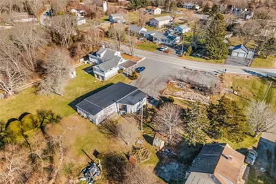 1023 Old Stafford Road, Tiverton, RI 02878 - Photo 10