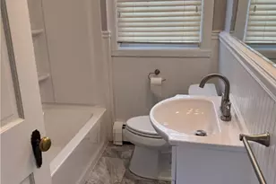 4 Crossway Rd, Cranston, RI 02910 - Photo 14