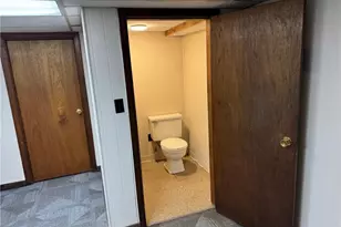 4 Crossway Rd, Cranston, RI 02910 - Photo 20