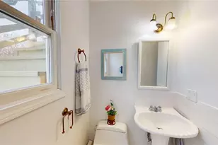 56 Pleasant View Ave, Smithfield, RI 02828 - Photo 10