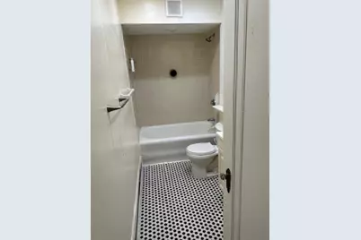 58 Taft Avenue #3, Providence, RI 02906 - Photo 8