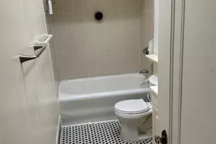 58 Taft Ave, Providence, RI 02906 - Photo 8