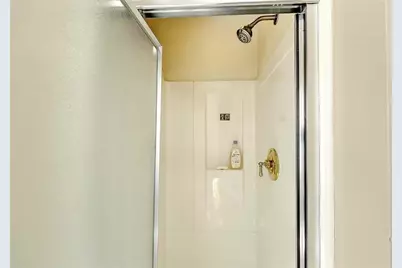 5 High Street, Warwick, RI 02886 - Photo 30