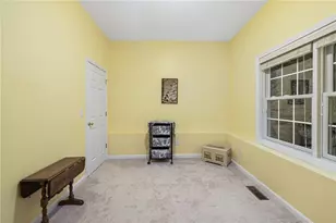 145 Smithfield Rd, North Providence, RI 02904 - Photo 24
