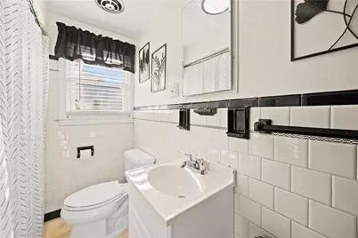 52 Earl Street, West Warwick, RI 02893 - Photo 10