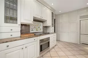 4 Hunter Ave, Newport, RI 02840 - Photo 20