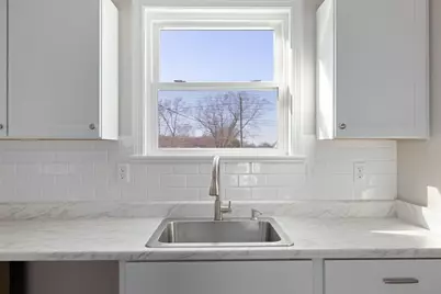 36 Kinnicutt Avenue, Warren, RI 02885 - Photo 34