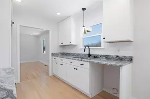 36 Kinnicutt Ave, Warren, RI 02885 - Photo 22