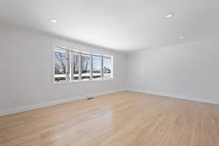 36 Kinnicutt Ave, Warren, RI 02885 - Photo 28