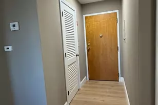 724 Beverage Hill Ave, Pawtucket, RI 02861 - Photo 10