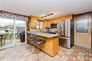 107 Walker St, Swansea, MA 02777 - Photo 12