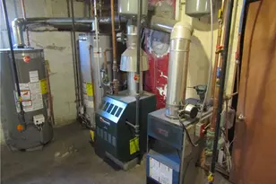 1166 Douglas Ave, North Providence, RI 02904 - Photo 34