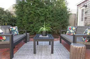 16 Carroll Ave, Newport, RI 02840 - Photo 28