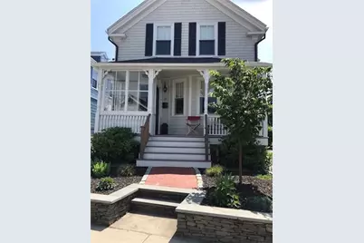 16 Carroll Avenue, Newport, RI 02840 - Photo 1