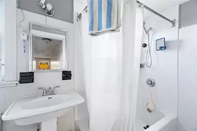 1548 Smith Street, North Providence, RI 02911 - Photo 42