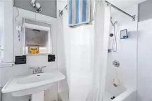 1548 Smith St, North Providence, RI 02911 - Photo 42