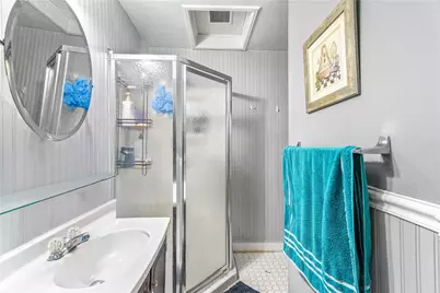 1548 Smith Street, North Providence, RI 02911 - Photo 32