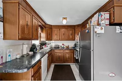 180 Highland Street, Cranston, RI 02920 - Photo 6