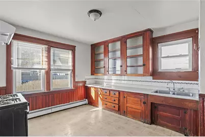 295 Vermont Avenue, Providence, RI 02905 - Photo 18