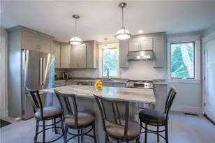 5 Gillies Ct, Newport, RI 02840 - Photo 10