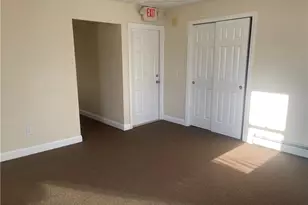 585 Main St, East Greenwich, RI 02818 - Photo 4