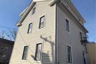 24 De Soto St, Providence, RI 02909 - Photo 2