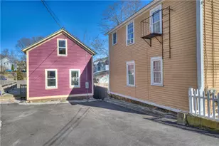 30 Queen St, East Greenwich, RI 02818 - Photo 4