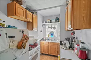 118 Arnold Ave, Cranston, RI 02905 - Photo 18