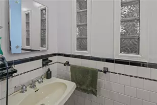118 Arnold Ave, Cranston, RI 02905 - Photo 28