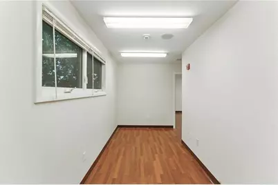 2789 Post Road, Warwick, RI 02886 - Photo 14