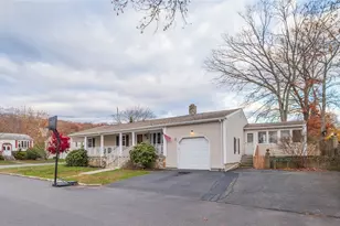 2 Ash Ln, North Providence, RI 02911 - Photo 28