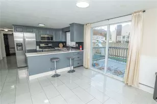 2 Ash Ln, North Providence, RI 02911 - Photo 6