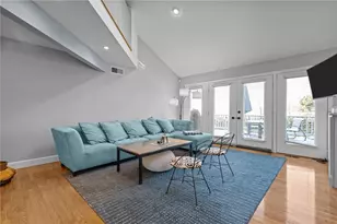 43 Highland Ave, Warwick, RI 02886 - Photo 18