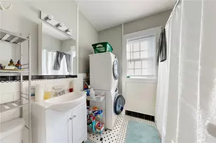 139 Lancaster St, Providence, RI 02906 - Photo 20