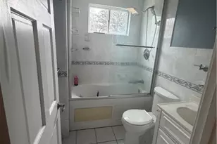 111 Winthrop Ave, Providence, RI 02908 - Photo 6